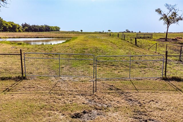 1015 CR 5010, Blue Ridge, TX 75424
