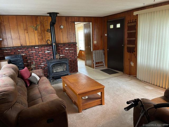 1 Brookside Drive, Southington, CT 06489