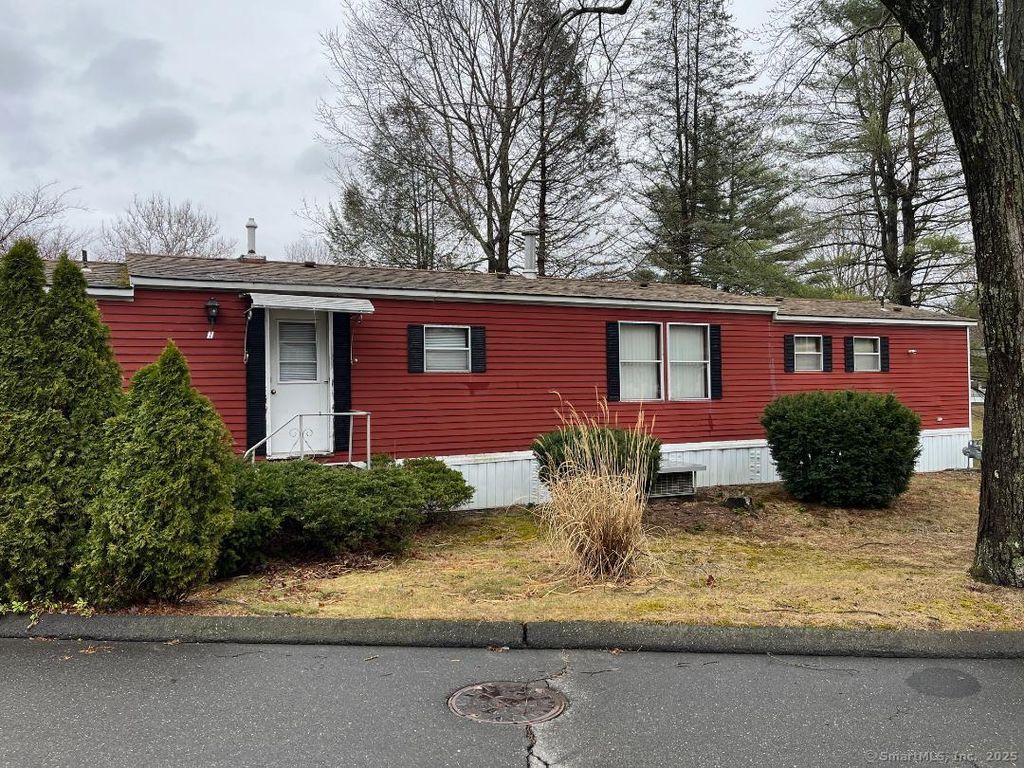 1 Brookside Drive, Southington, CT 06489