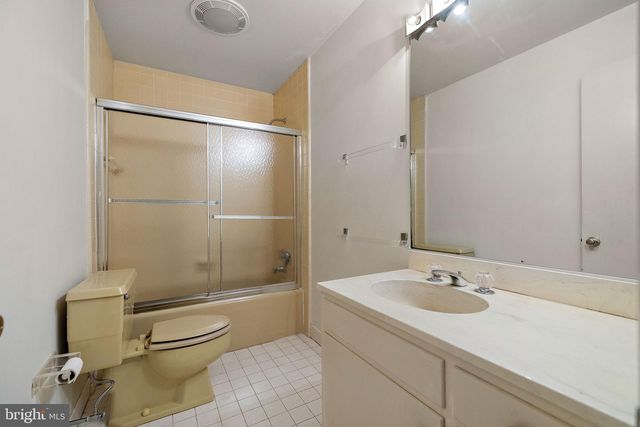 19 HARLECH DR, Wilmington, DE 19807