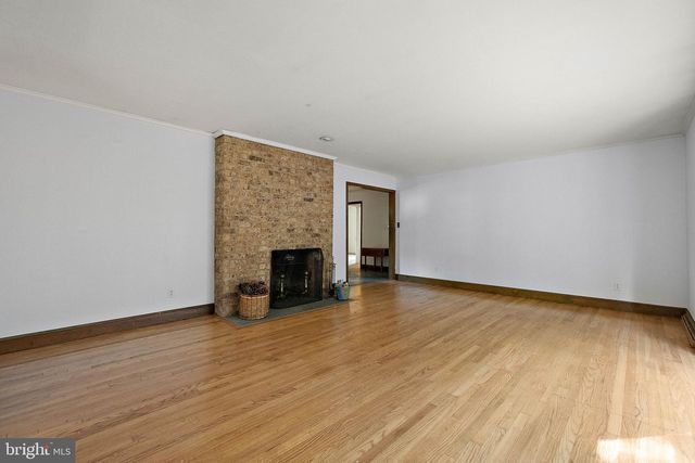 19 HARLECH DR, Wilmington, DE 19807