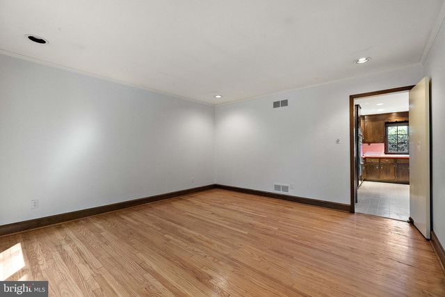 19 HARLECH DR, Wilmington, DE 19807