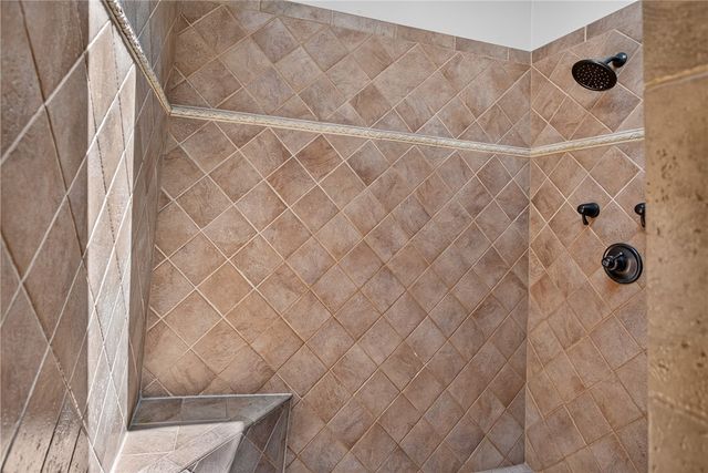 331 Blue Water Way, West Union, SC 29696