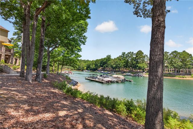 331 Blue Water Way, West Union, SC 29696