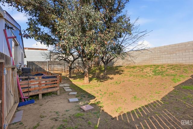 8536 Kern Canyon Road 16, Bakersfield, CA 93306