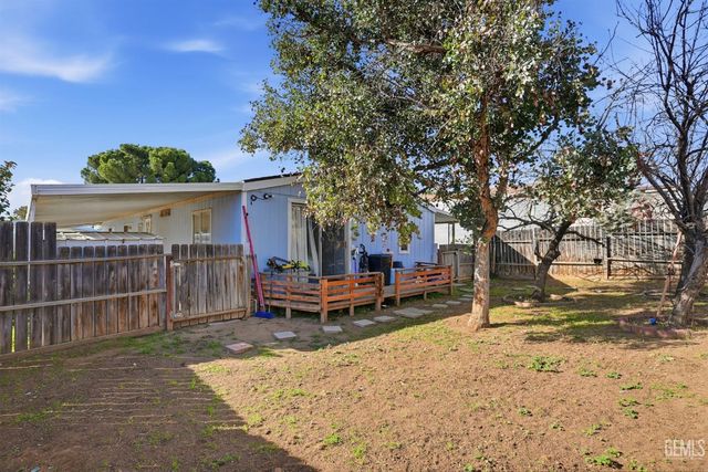 8536 Kern Canyon Road 16, Bakersfield, CA 93306