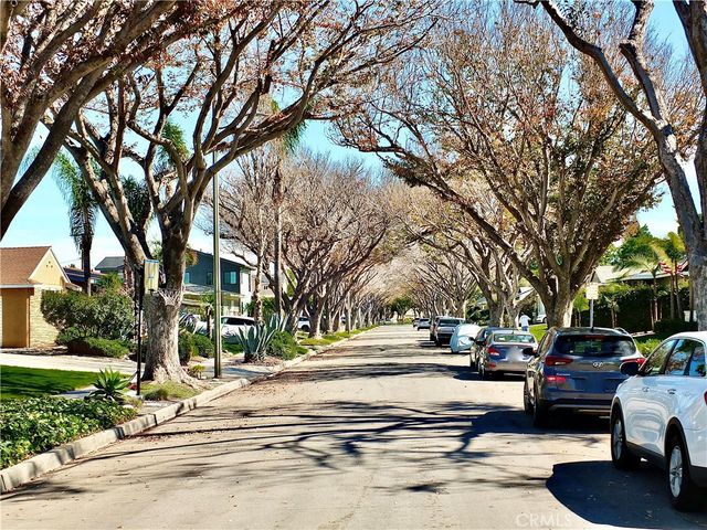 6713 E El Salvador, Long Beach, CA 90815