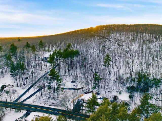 77 Straw Road, Manchester, NH 03102