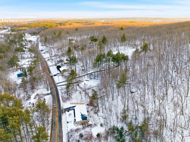 77 Straw Road, Manchester, NH 03102