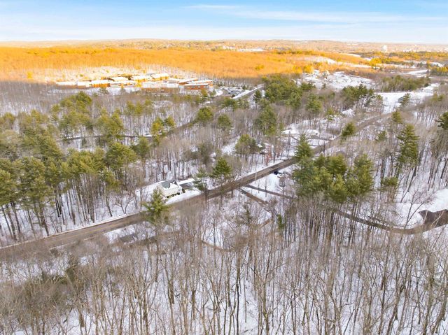 77 Straw Road, Manchester, NH 03102