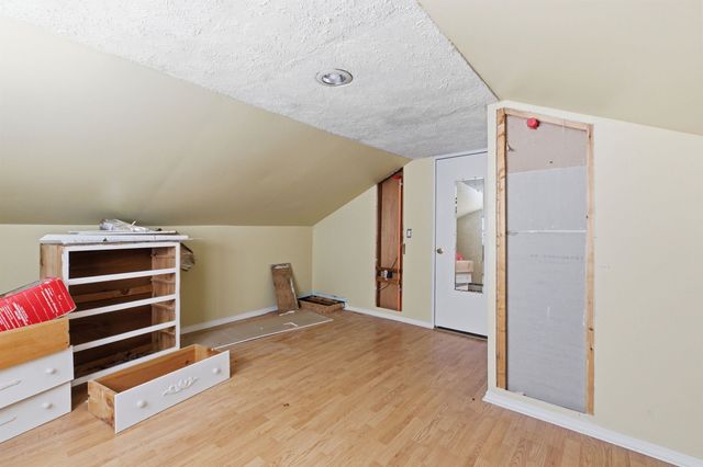 77 Straw Road, Manchester, NH 03102