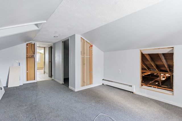 77 Straw Road, Manchester, NH 03102