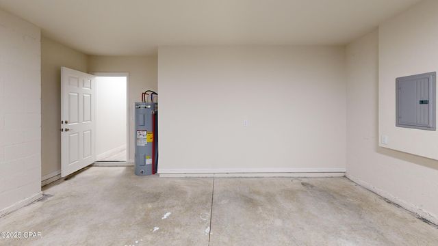 2263 Shenandoah Boulevard, Chipley, FL 32428