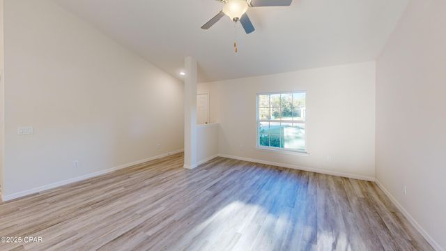 2263 Shenandoah Boulevard, Chipley, FL 32428