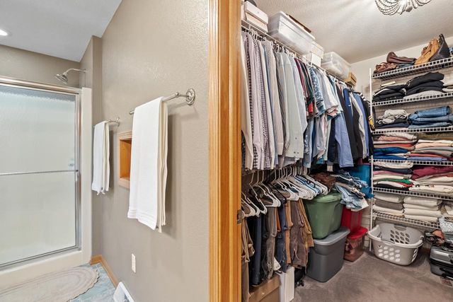 W6641 Briar RUN, Plymouth, WI 53073