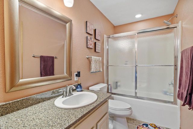 W6641 Briar RUN, Plymouth, WI 53073