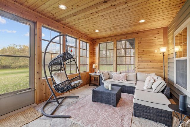 W6641 Briar RUN, Plymouth, WI 53073