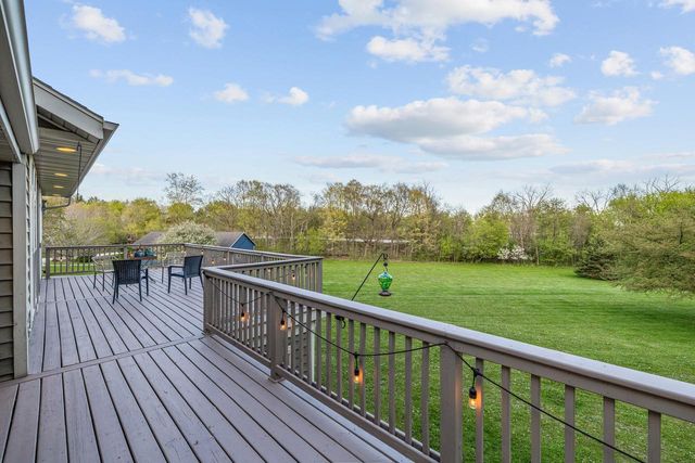 W6641 Briar RUN, Plymouth, WI 53073