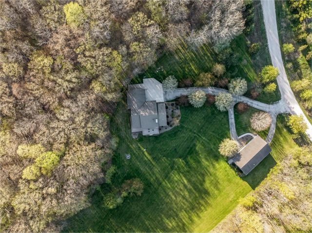 W6641 Briar RUN, Plymouth, WI 53073