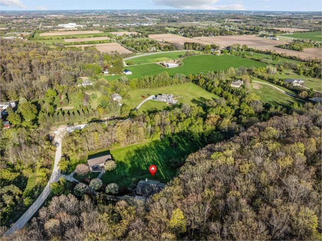 W6641 Briar RUN, Plymouth, WI 53073