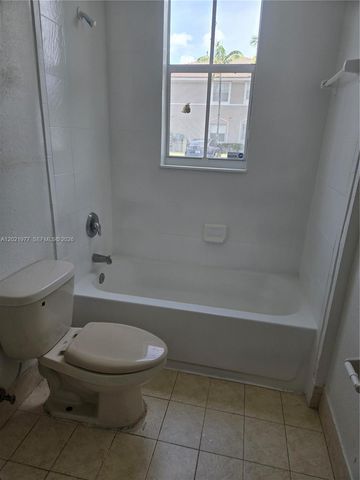 2755 SE 16th Ave 103, Homestead, FL 33035