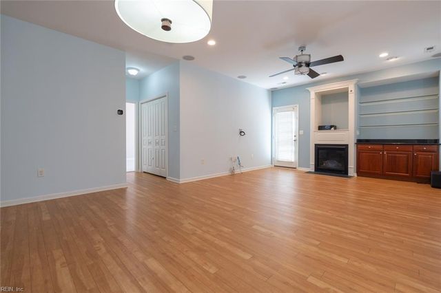 5317 Tamworth PL, Virginia Beach, VA 23455