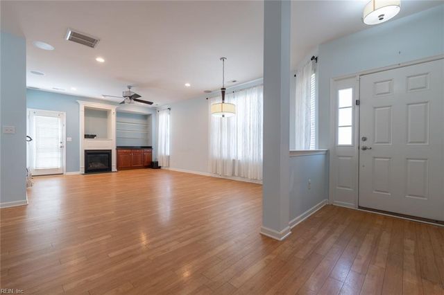 5317 Tamworth PL, Virginia Beach, VA 23455