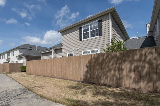 5317 Tamworth PL, Virginia Beach, VA 23455