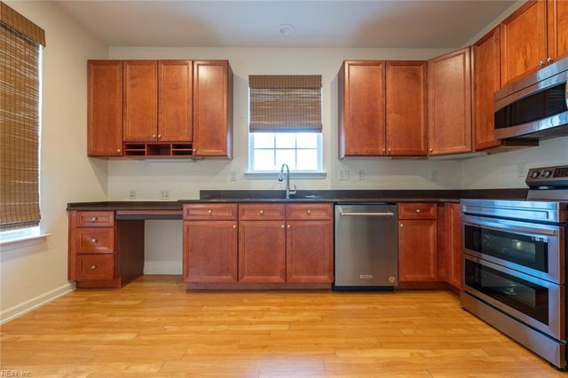 5317 Tamworth PL, Virginia Beach, VA 23455