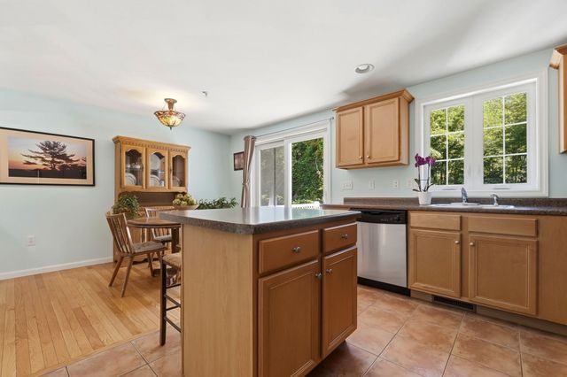 4 Sandpiper Way A, Salisbury, MA 01952