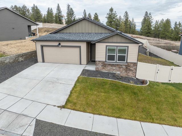 8207 S Avery Rd, Cheney, WA 99004