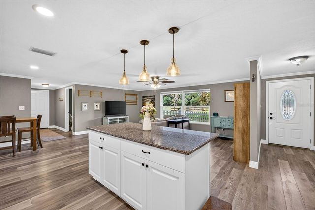 5702 TINDALE ROAD, Plant City, FL 33565