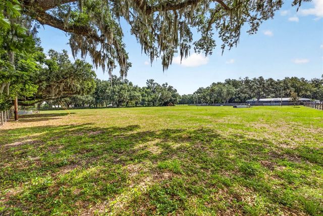 5702 TINDALE ROAD, Plant City, FL 33565
