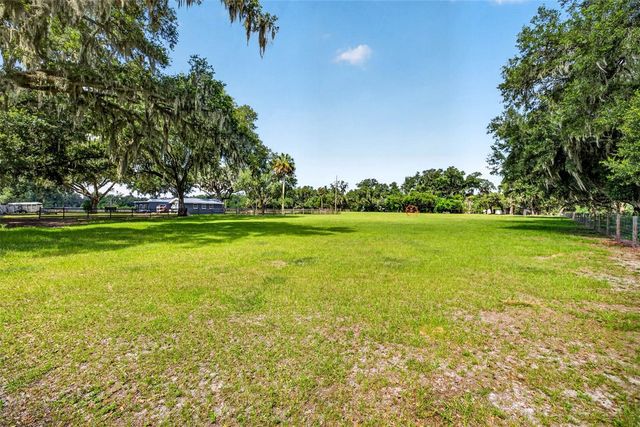 5702 TINDALE ROAD, Plant City, FL 33565