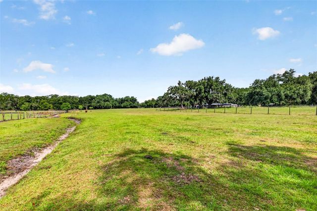 5702 TINDALE ROAD, Plant City, FL 33565