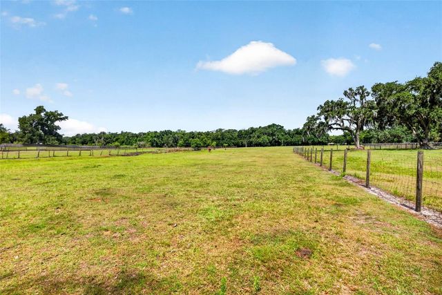 5702 TINDALE ROAD, Plant City, FL 33565