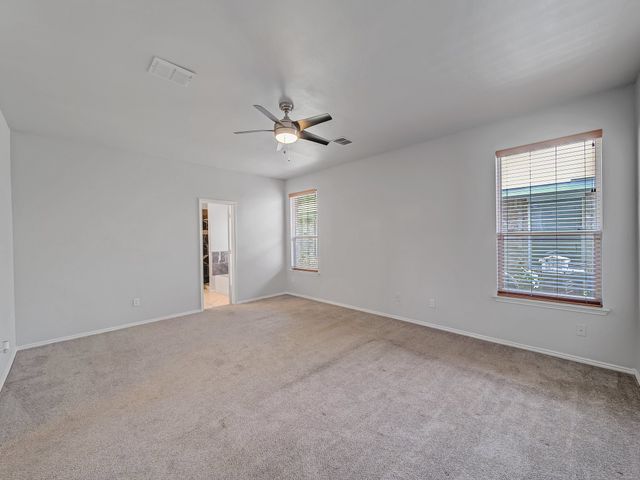 905 Hems Lane, Arlington, TX 76001