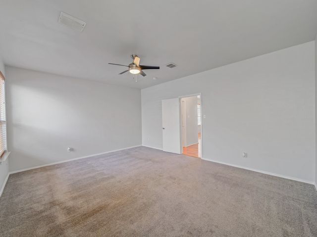 905 Hems Lane, Arlington, TX 76001