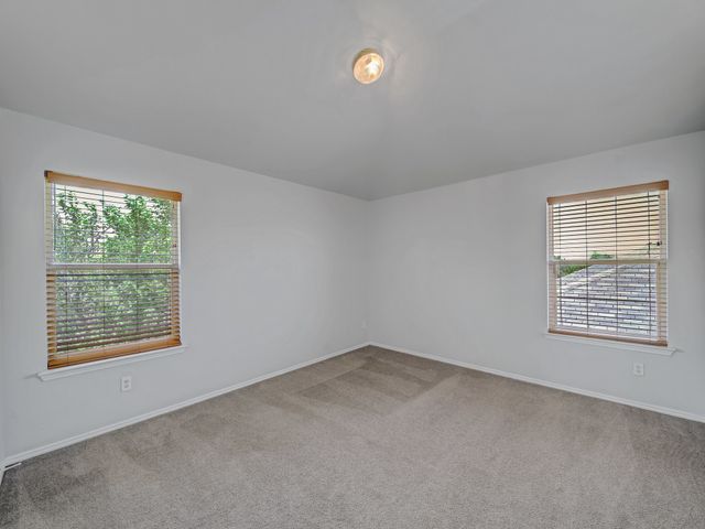 905 Hems Lane, Arlington, TX 76001