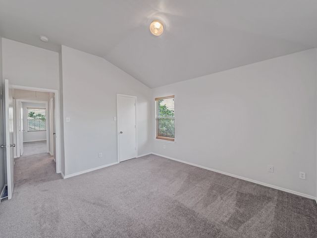 905 Hems Lane, Arlington, TX 76001