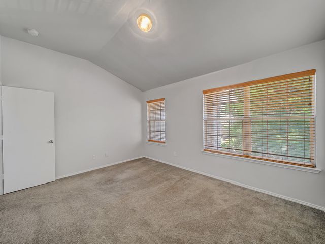 905 Hems Lane, Arlington, TX 76001