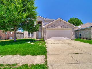 905 Hems Lane, Arlington, TX 76001