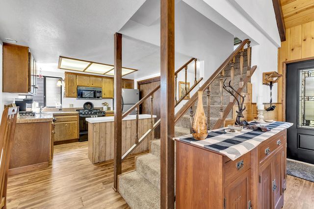 25840 Scenic Drive, Idyllwild, CA 92549