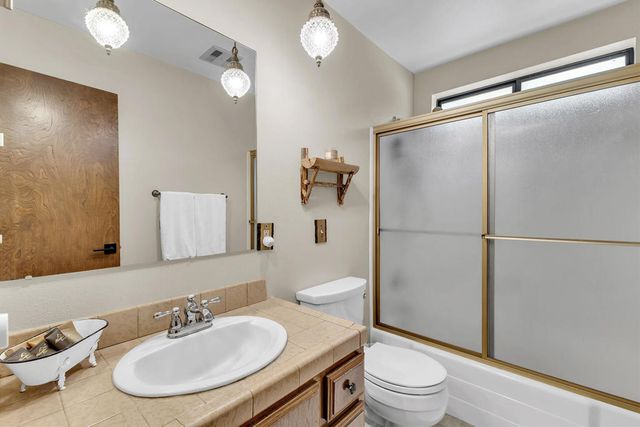 25840 Scenic Drive, Idyllwild, CA 92549