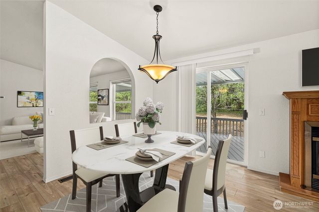 14846 N HWY 101, Shelton, WA 98584