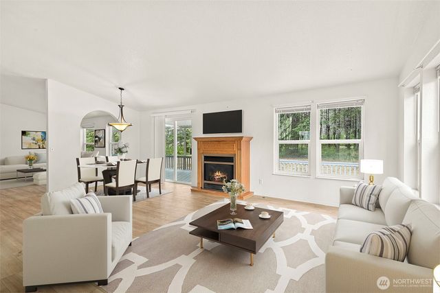 14846 N HWY 101, Shelton, WA 98584