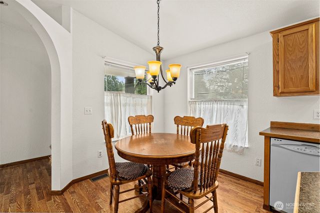 14846 N HWY 101, Shelton, WA 98584