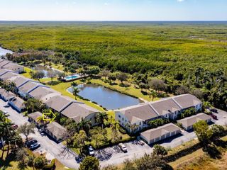 338 Newport DR # 1802, Naples, FL 34114