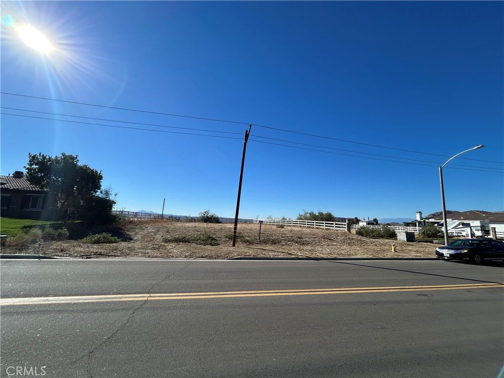 22275 Rosary Avenue, Nuevo, CA 92567 — photo 2