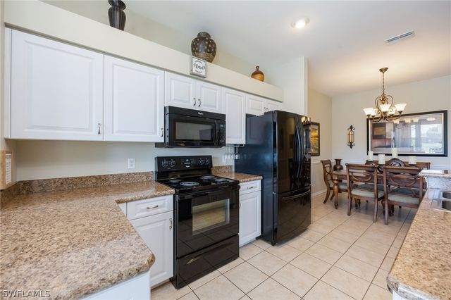 20742 Country Barn DR, Estero, FL 33928